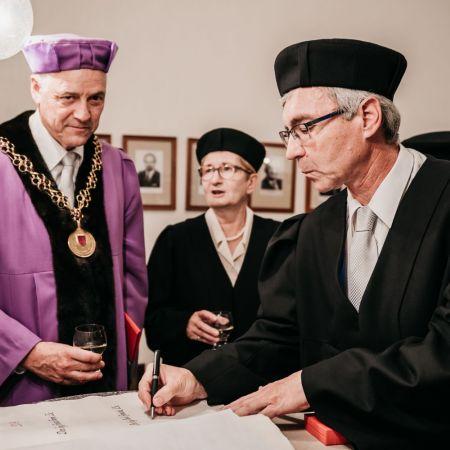 Medaile Emila Votočka pro profesora Jeníčka