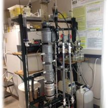 Anaerobní membránový reaktor na čištění syntetické odpadní vody, Membrane Biotechnology Lab, USF Tampa